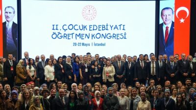 Milli Eğitim Bakanı Yusuf Tekin, “2. Çocuk Edebiyatı Öğretmen Kongresi”nde