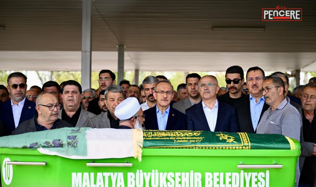 MHP Malatya Milletvekili Mehmet Fendoğlu’nun annesi Hatice Suzan Fendoğlu, Malatya’da
