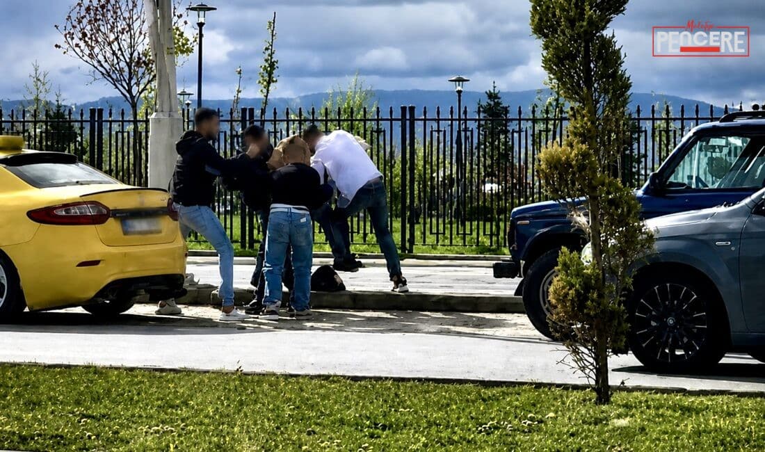 Malatya’da çevreyolunda iki sürücü arasında çıkan kavga cep telefonu kamerasına