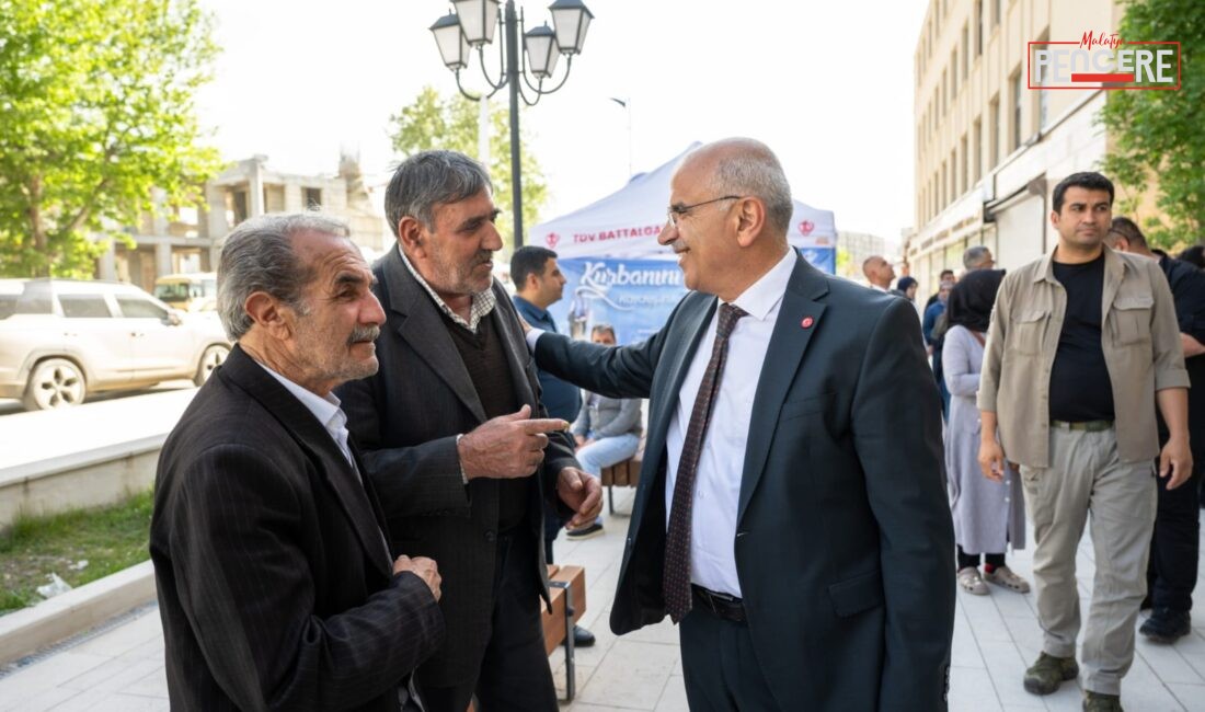 Malatya Büyükşehir Belediye Başkanı Sami Er, Merkez Çarşı Projesi kapsamında