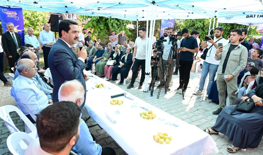 Battalgazi’de Vatandaş Buluşması Battalgazi Belediye Başkanı Bayram Taşkın, “Vatandaş Soruyor, Başkan Cevaplıyor” programında