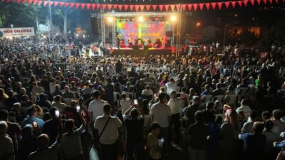 28. Yeşilyurt Kültür, Spor ve Kiraz Festivali kapsamında düzenlenen halk