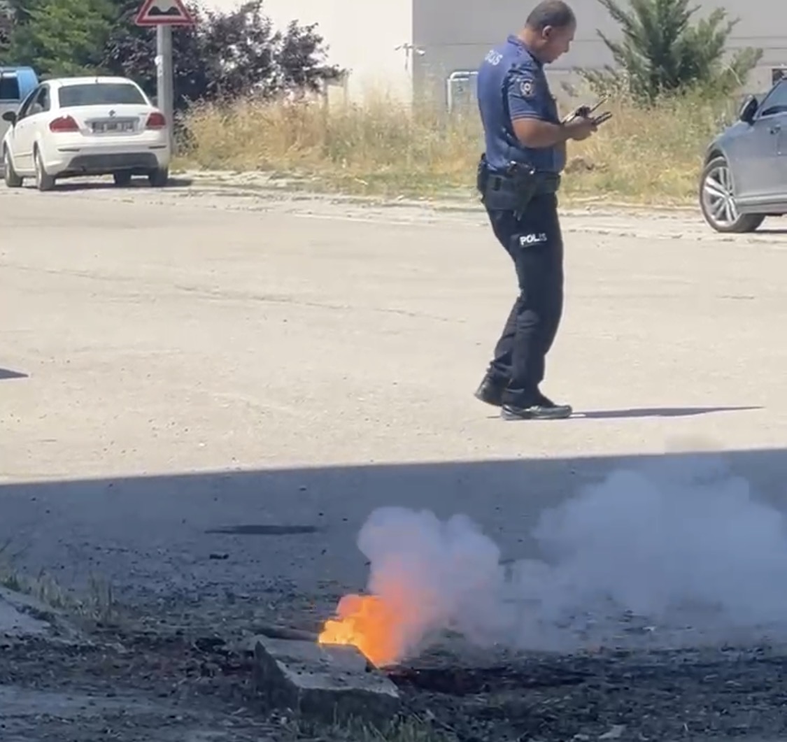 Malatya’nın Yeşilyurt ilçesinde yer altı elektrik hattında çıkan yangın mahallede