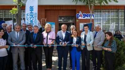 Malatya’da Dijital Gençlik Merkezi Açıldı Malatya Büyükşehir Belediyesi öncülüğünde, Avrupa Birliği finansmanı ve uluslararası iş