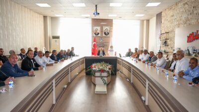 Malatya Büyükşehir Belediye Başkanı Sami Er, Muhtarlar Dayanışma Derneği üyeleriyle