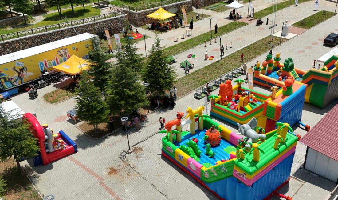 Doğanşehir Belediyesi ile Playland iş birliğinde düzenlenen 5. Geleneksel Çocuk