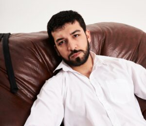 Ekranların sevilen ismi Alperen Avincan, ünlü fotoğrafçı Tufan Çekiçurs ile