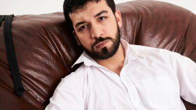 Ekranların sevilen ismi Alperen Avincan, ünlü fotoğrafçı Tufan Çekiçurs ile