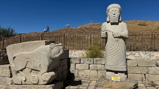 Deprem sonrası yeniden ayağa kalkma mücadelesi veren Malatya'da 2026 yılıyla