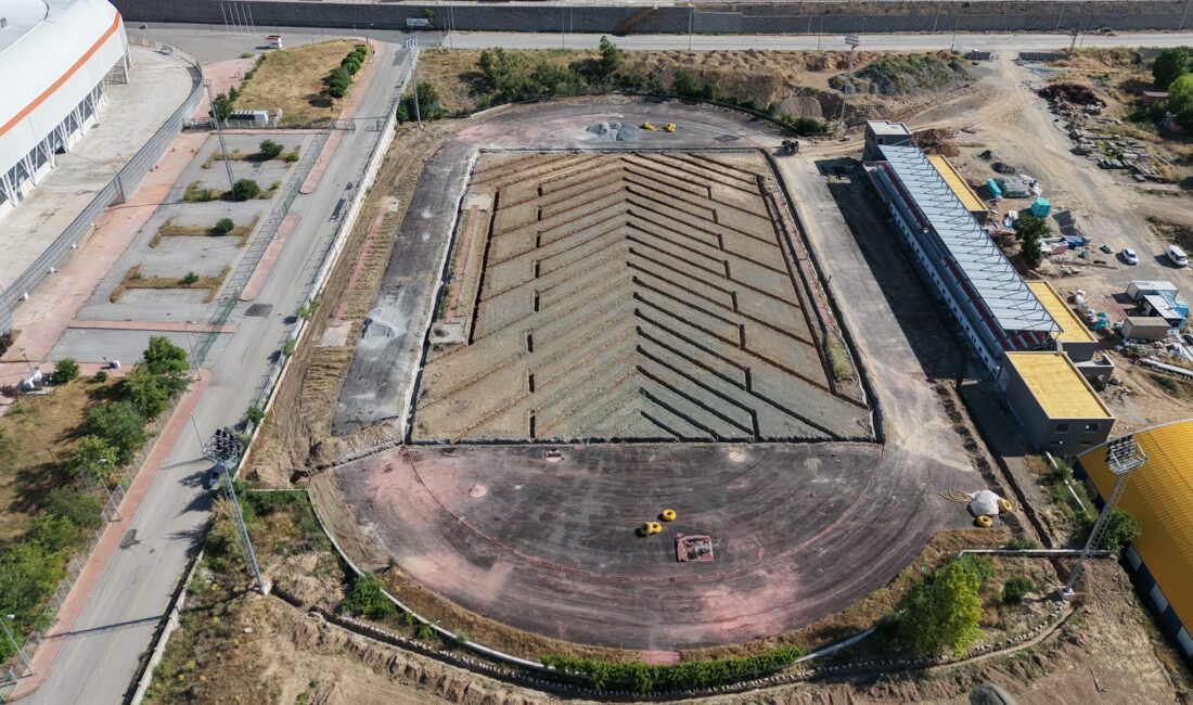 Gençlik ve Spor Bakanlığı tarafından yapımı sürdürülen Malatya Olimpik Atletizm