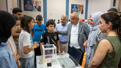Malatya Büyükşehir Belediye Başkanı Sami Er, DENEYAP Atölyesi’nin proje şenliğinde