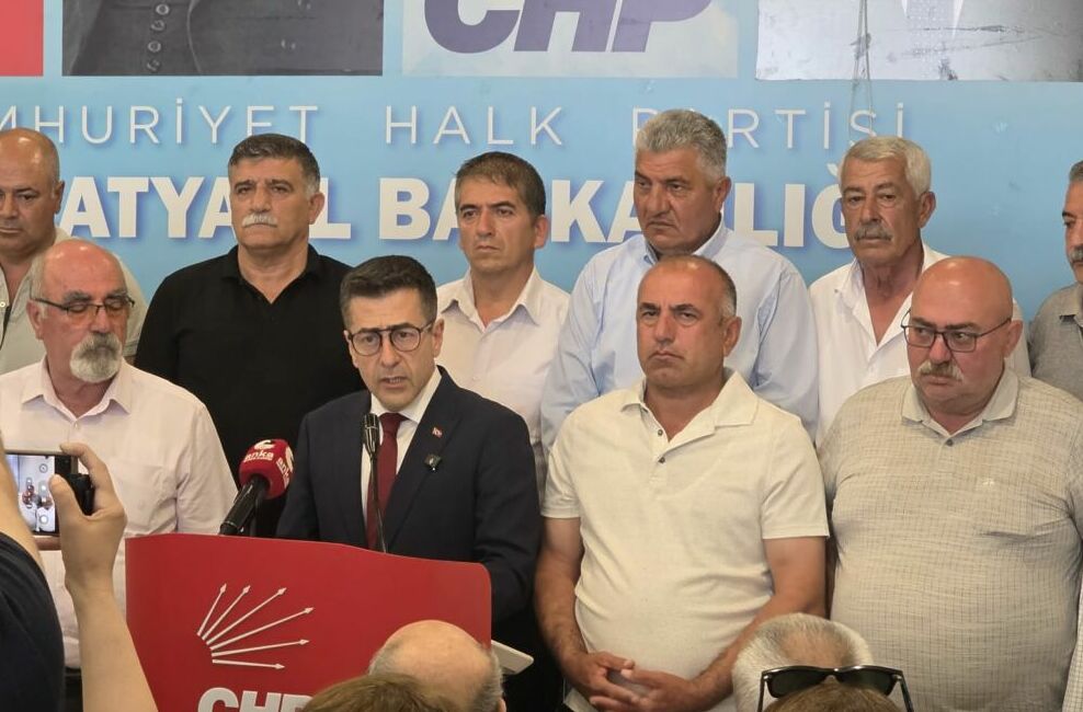 CHP Malatya’da görevden alınan ilçe başkanı Alper Gürsoy, yönetim kuruluyla