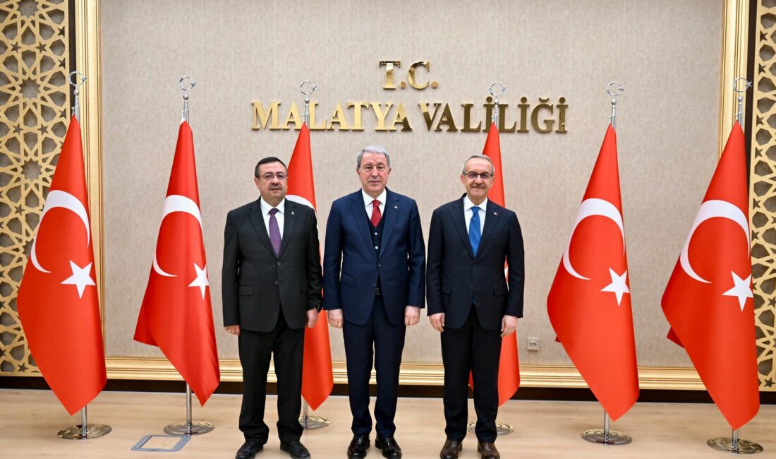 TBMM Milli Savunma Komisyonu Başkanı Hulusi Akar, TÜBİTAK Bilim Buluşmaları