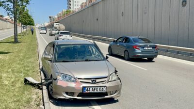 Malatya Çevreyolu’nda kamyon ile otomobilin çarpışması sonucu meydana gelen trafik