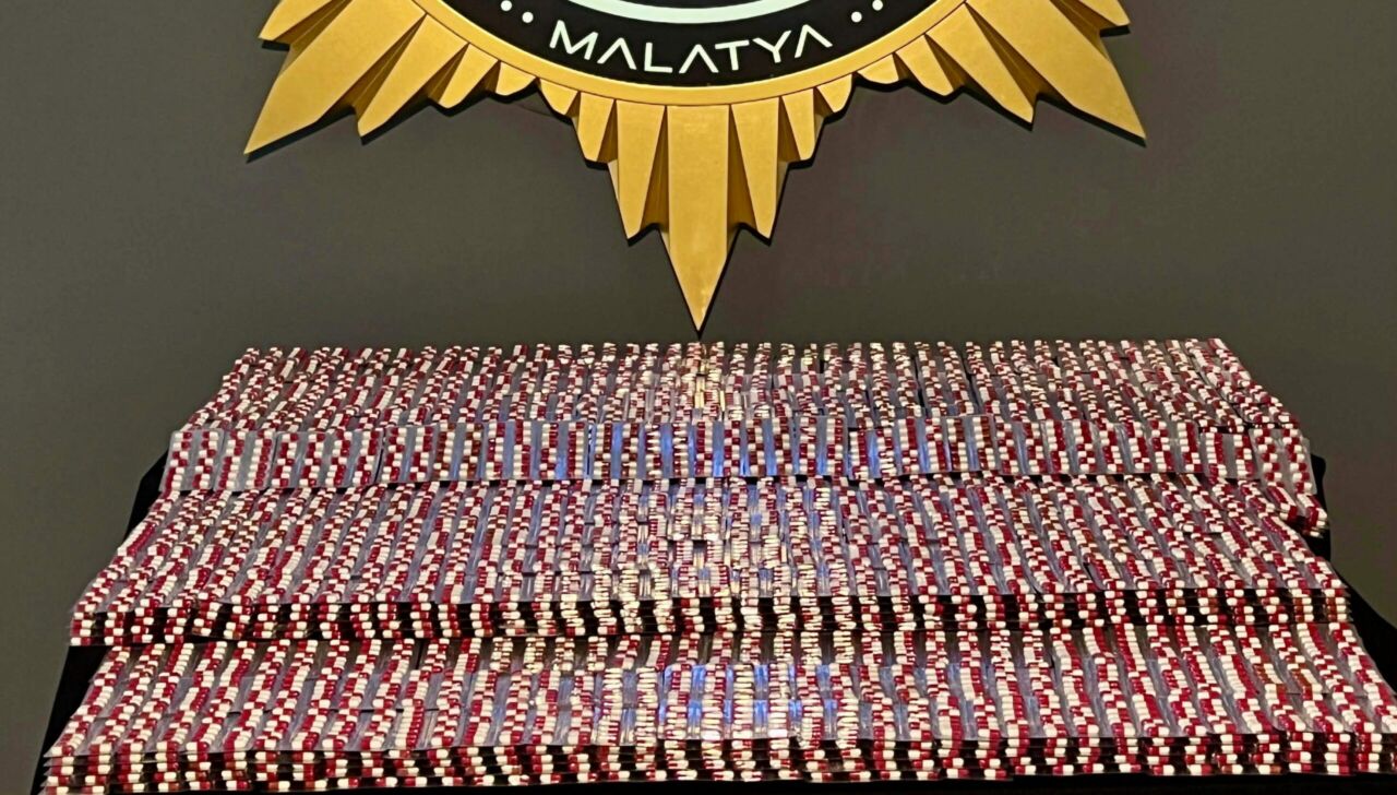 Malatya’da polis ekiplerinin düzenlediği operasyonda batı illerinden getirildiği belirlenen 28