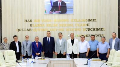 Darendeli Hulûsi Efendi’yi Anlatan Eser Özbekistan’da Tanıtıldı Darende’nin önemli manevi şahsiyetlerinden Es-Seyyid Osman Hulûsi Efendi’nin hayatını ve