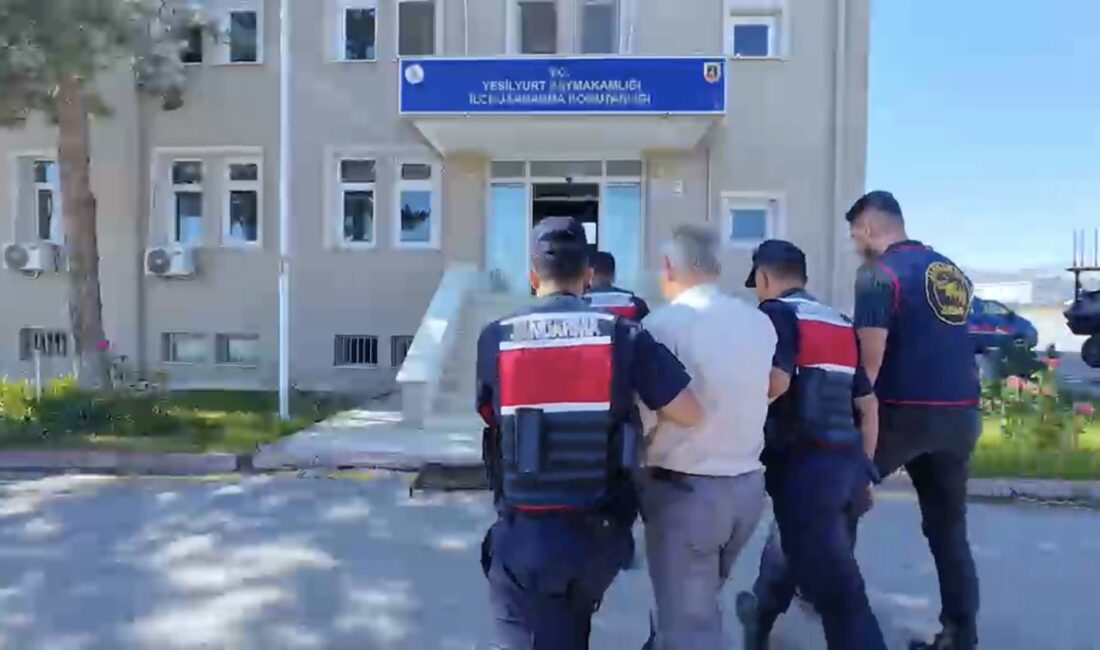 JASAT’tan Firarilere Darbe Malatya’da Jandarma Suç Araştırma Timleri (JASAT) tarafından düzenlenen operasyonda, haklarında