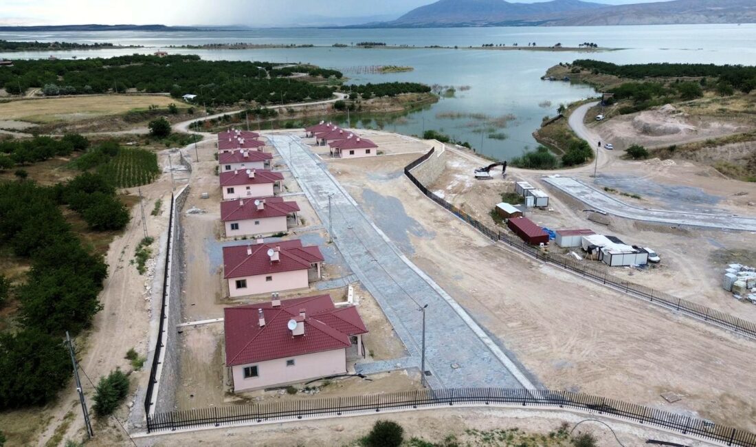 Malatya’nın Battalgazi ilçesi Kadıçayırı Mahallesi’nde deprem sonrası inşa edilen yeni