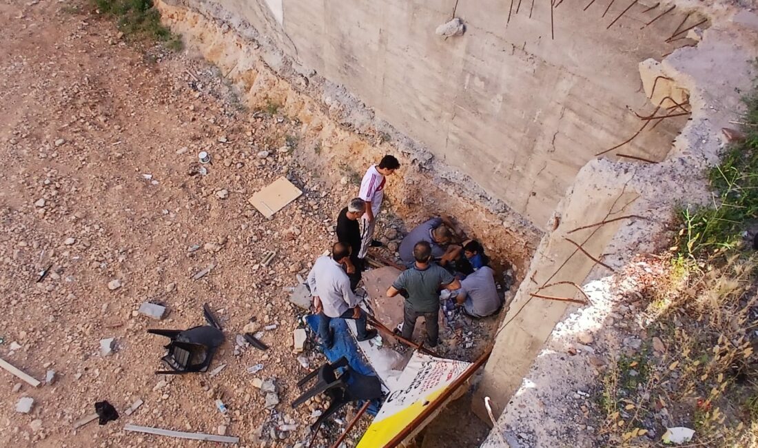 İnşaatta Güvenlik İhmali Cezalandırıldı Malatya’nın Battalgazi ilçesinde semt pazarı yanında devam eden inşaat alanında