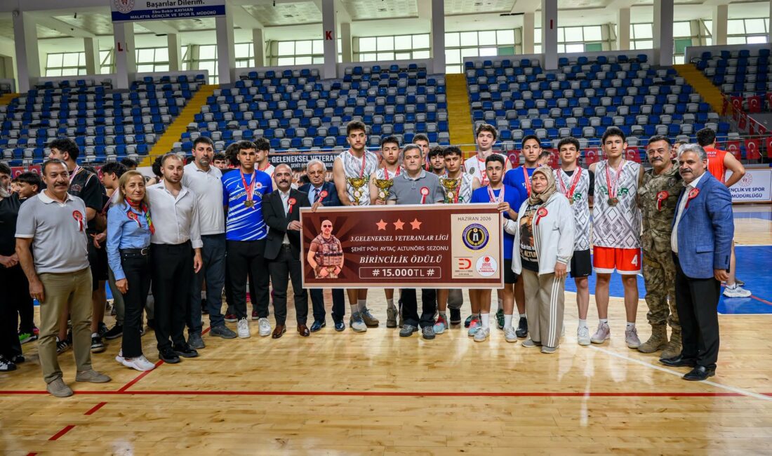 Malatya’da Şehit Polis Aytaç Altınörs Basketbol Turnuvası Sona Erdi Malatya’da bu yıl üçüncüsü düzenlenen Geleneksel Veteranlar Ligi Şehit Polis