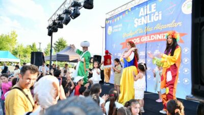 Yeşilyurt Belediyesi tarafından düzenlenen Yaz Akşamları Etkinlikleri, Beylerderesi Şehir Parkı’nda