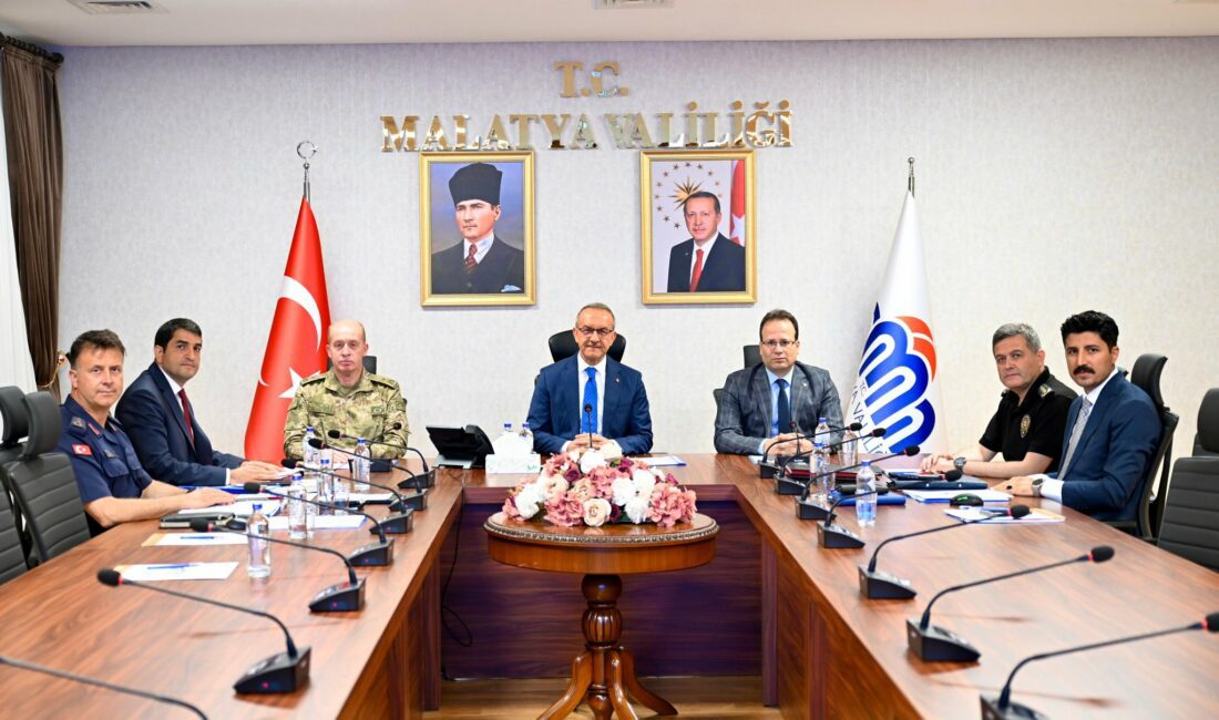 Malatya Valisi Seddar Yavuz başkanlığında gerçekleştirilen İl Güvenlik, Asayiş ve