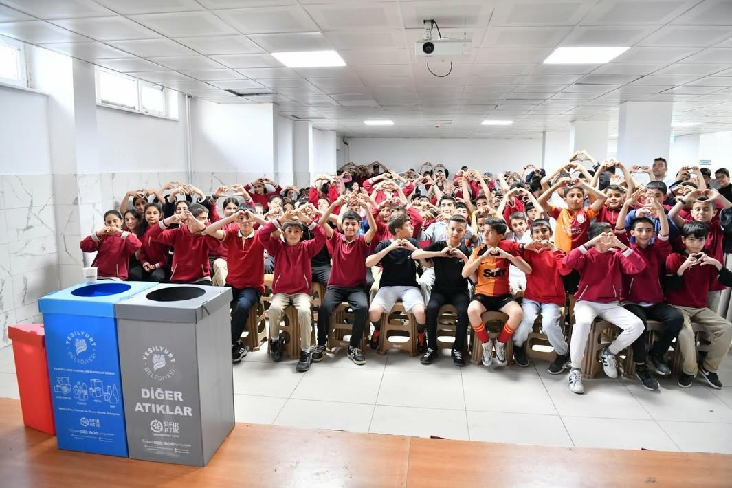 Yeşilyurt Belediyesi tarafından 2025-2026 eğitim öğretim yılı boyunca 39 okulda