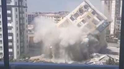 Malatya’nın Yeşilyurt ilçesindeki Şehristan Evleri sitesinde yıkım kararı verilen 11