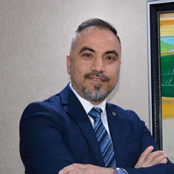 Mesut Özdemir yazar fotoğrafı