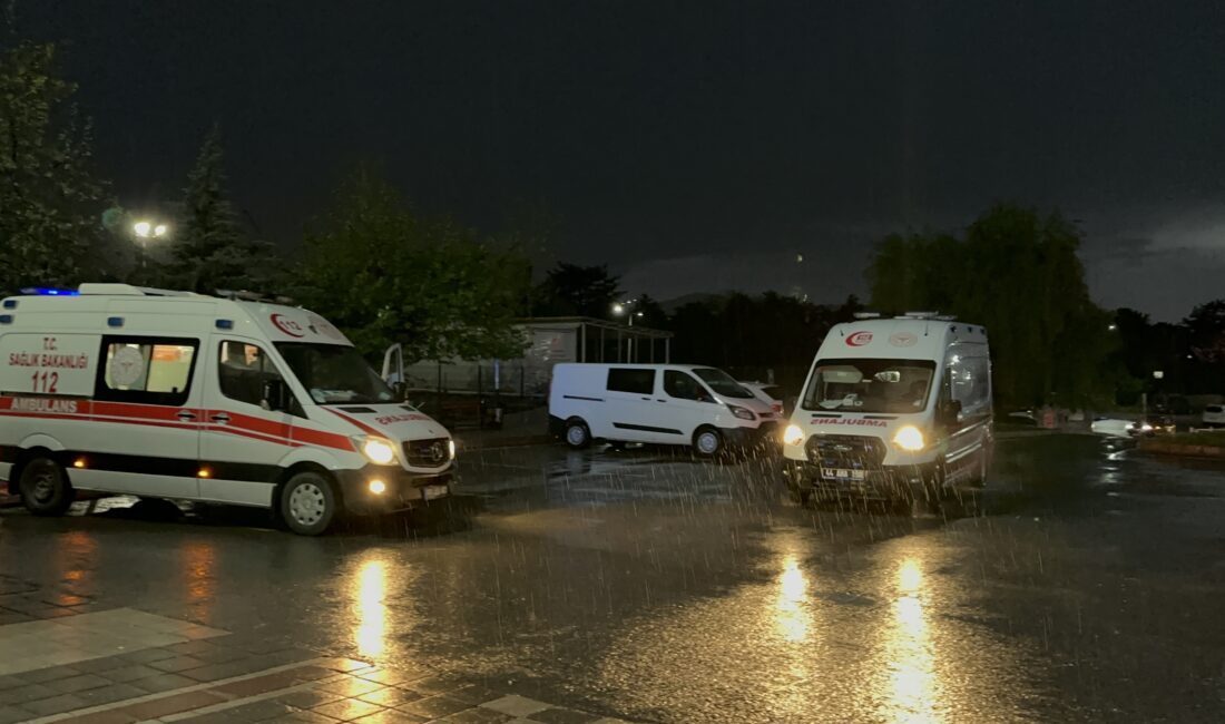Malatya’da Akraba Kavgasında 2 Kişi Tutuklandı Malatya’nın Hekimhan ilçesinde akraba
