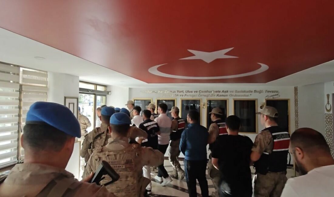 Jandarma’nın Malatya dahil 16 ilde düzenlediği organize suç operasyonunda 228