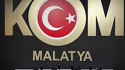 Malatya İl Emniyet Müdürlüğü ekiplerinin kent genelinde gerçekleştirdiği operasyonlarda, ruhsatsız