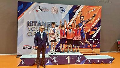 Yeşilyurt Belediyespor'un milli badminton sporcusu Kerem Eren Çelik, İstanbul'da düzenlenen