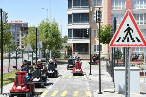 Yeşilyurt Belediyesi Trafik Eğitim Parkı'nda 2025-2026 eğitim-öğretim döneminde 6 bin