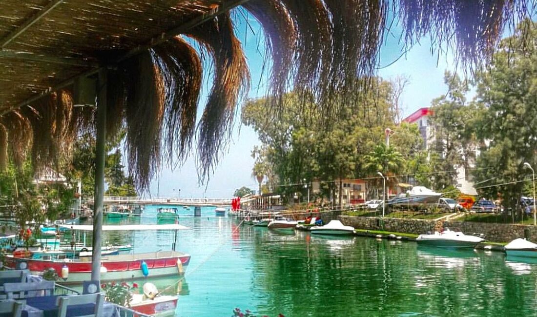 Akdeniz’in eşsiz doğası ile Amanos Dağları’nın yeşilini buluşturan Hatay’ın Arsuz