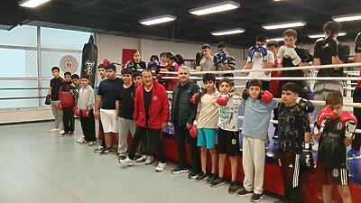 Malatyalı boksörler Türkiye Şampiyonası için Amasya’ya uğurlandı Malatya Boks Takımı, 11-19 Temmuz 2026 tarihleri arasında Amasya’da düzenlenecek