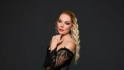 Beste Acar’dan MüzikOnair’e Özel Açıklamalar: “Kayahan Şarkıları Türkiye’nin Kültürel Mirasıdır” Sanatçı Beste Acar, MüzikOnair'dan Alper Ergez'e verdiği özel röportajda, devam