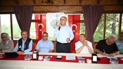 Malatya Büyükşehir Belediye Başkanı Sami Er, Darende’de mahalle muhtarlarıyla bir