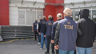 FETÖ/PDY'nin mahrem yapılanmasına yönelik yürütülen soruşturma kapsamında Malatya'nın da aralarında