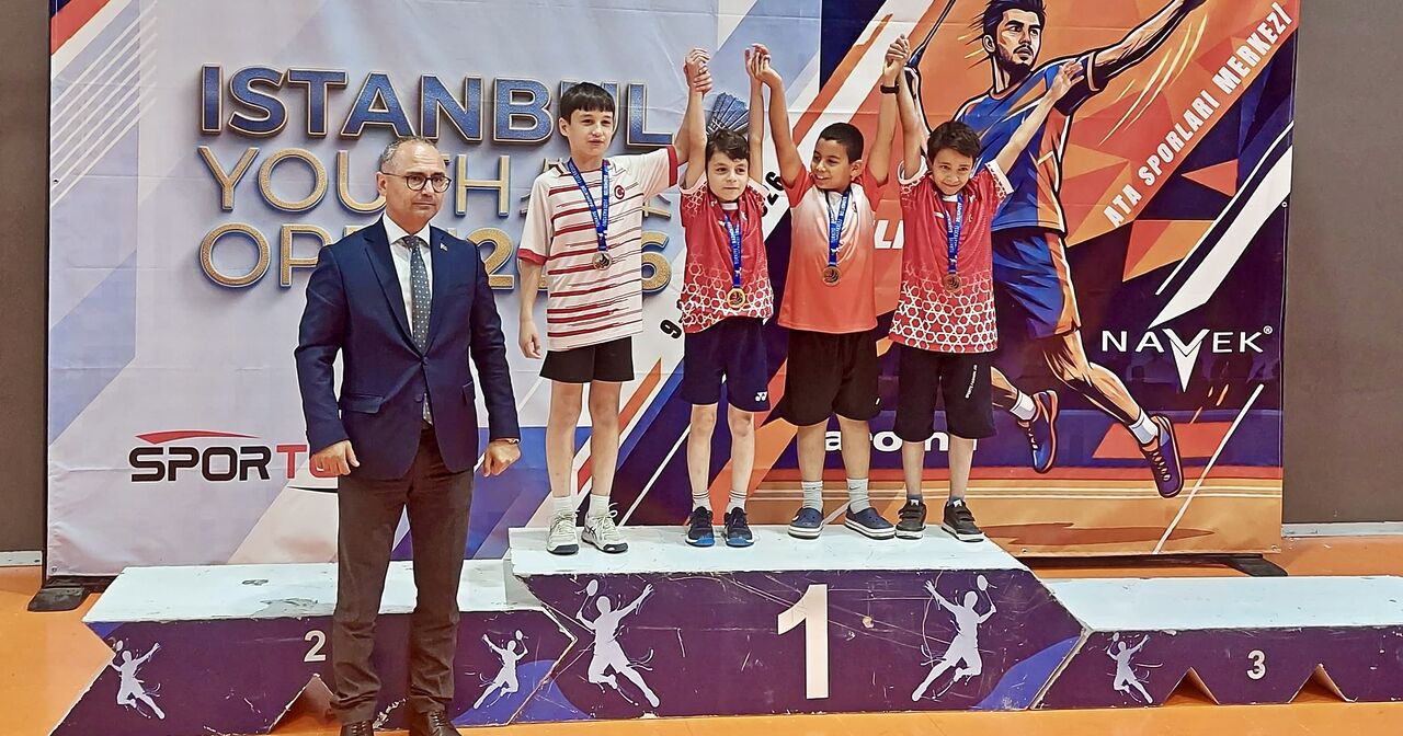 Malatya Yeşilyurtspor'un milli badminton sporcusu Kerem Eren Çelik, Istanbul Youth