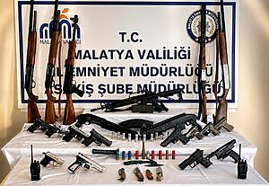 Malatya İl Emniyet Müdürlüğü ekipleri, sosyal medya platformlarında ve kamuya
