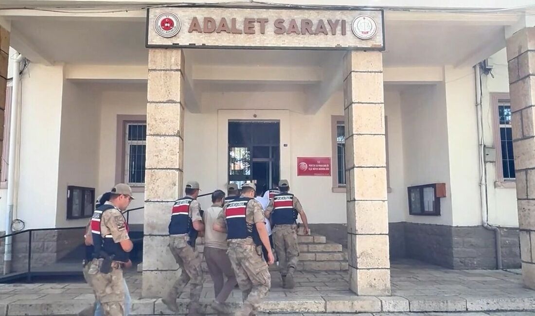 Jandarma ve MASAK koordinesinde 28 ilde düzenlenen nitelikli dolandırıcılık ve