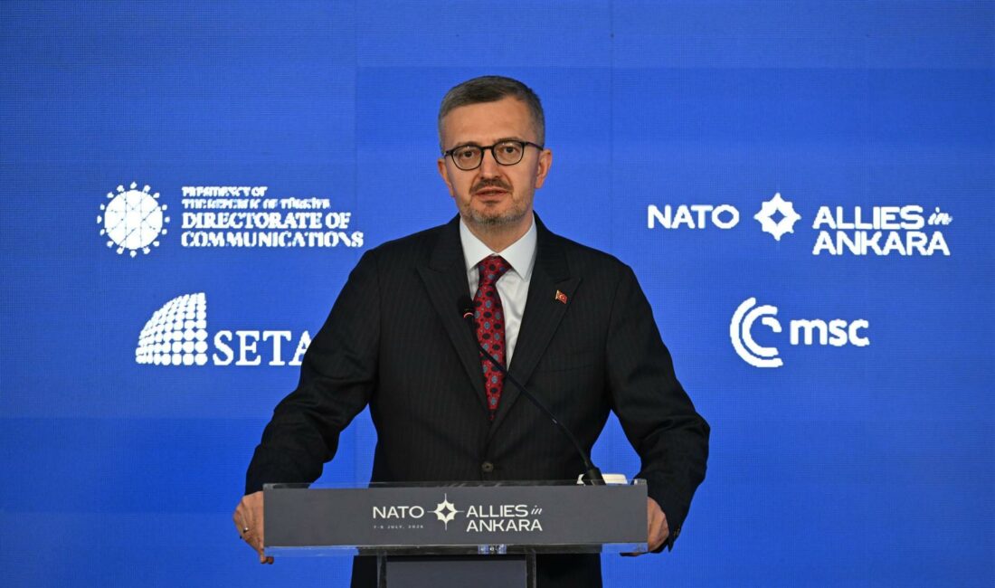 Cumhurbaşkanlığı İletişim Başkanı Burhanettin Duran, NATO Devlet ve Hükûmet Başkanları