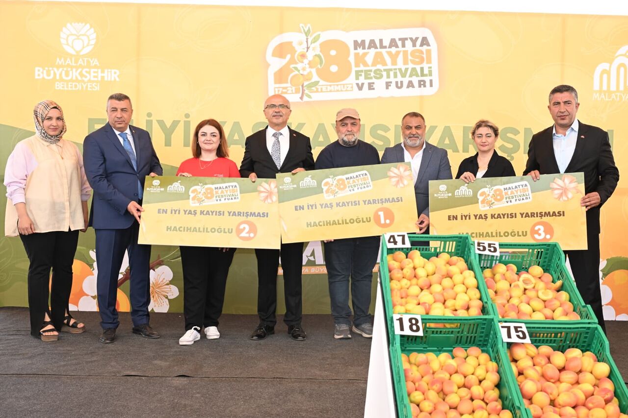 Malatya Büyükşehir Belediyesi tarafından 28. Kayısı Festivali ve Fuarı kapsamında