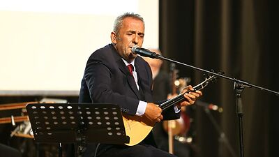 Ünlü sanatçı Yavuz Bingöl, yaşadığı sağlık sorunları nedeniyle pazartesi günü